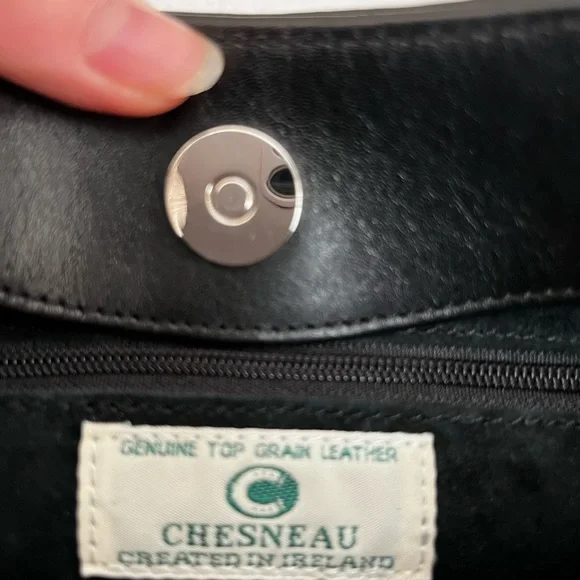 black chesneau bag - Picture 2 of 3